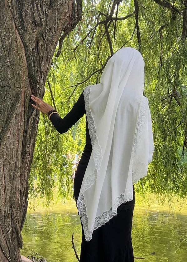 Angel Modal lace scarf