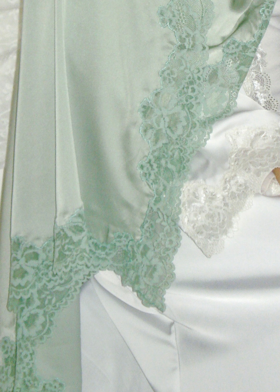 Pandan Satin Lace