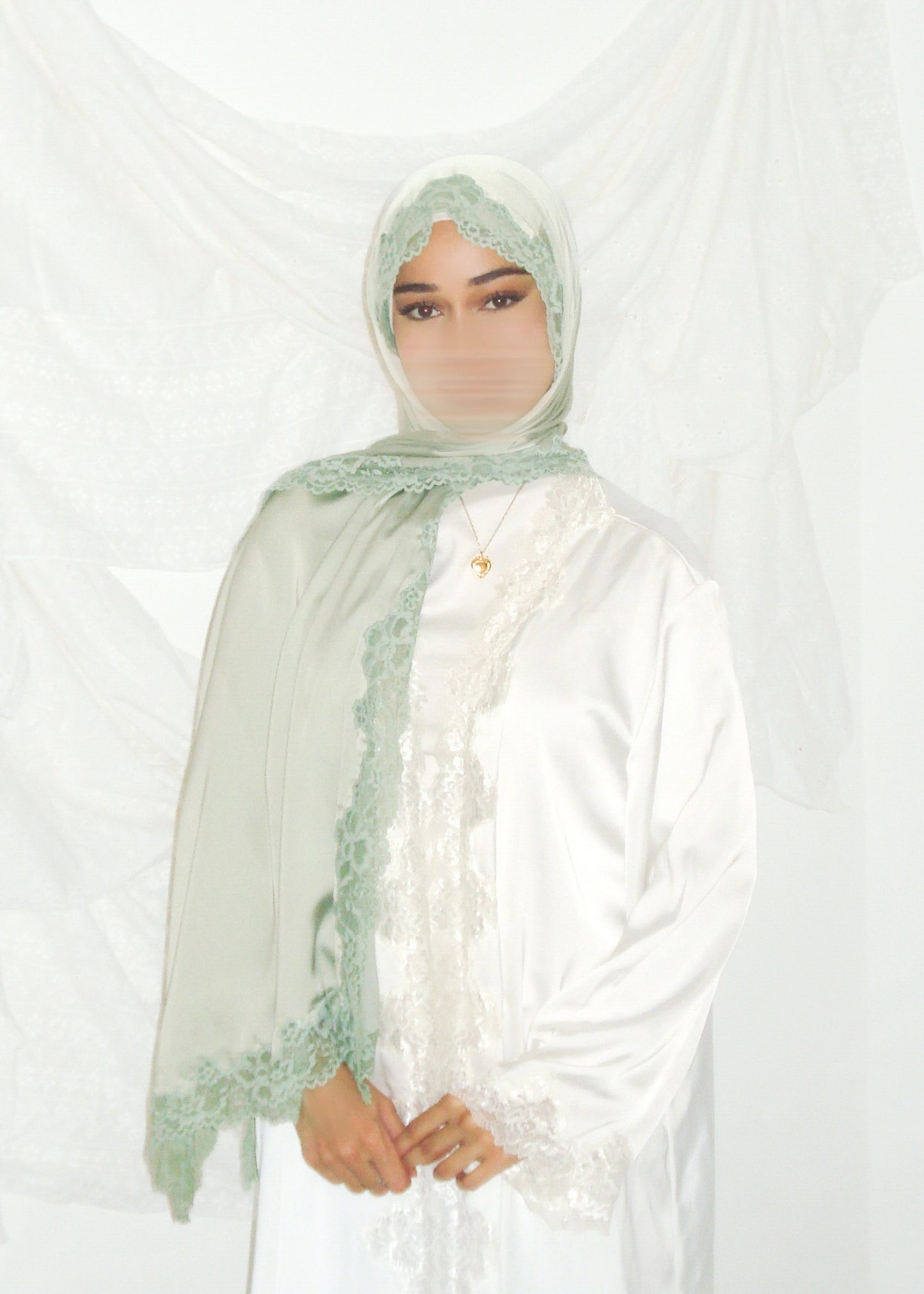Pandan Satin Lace