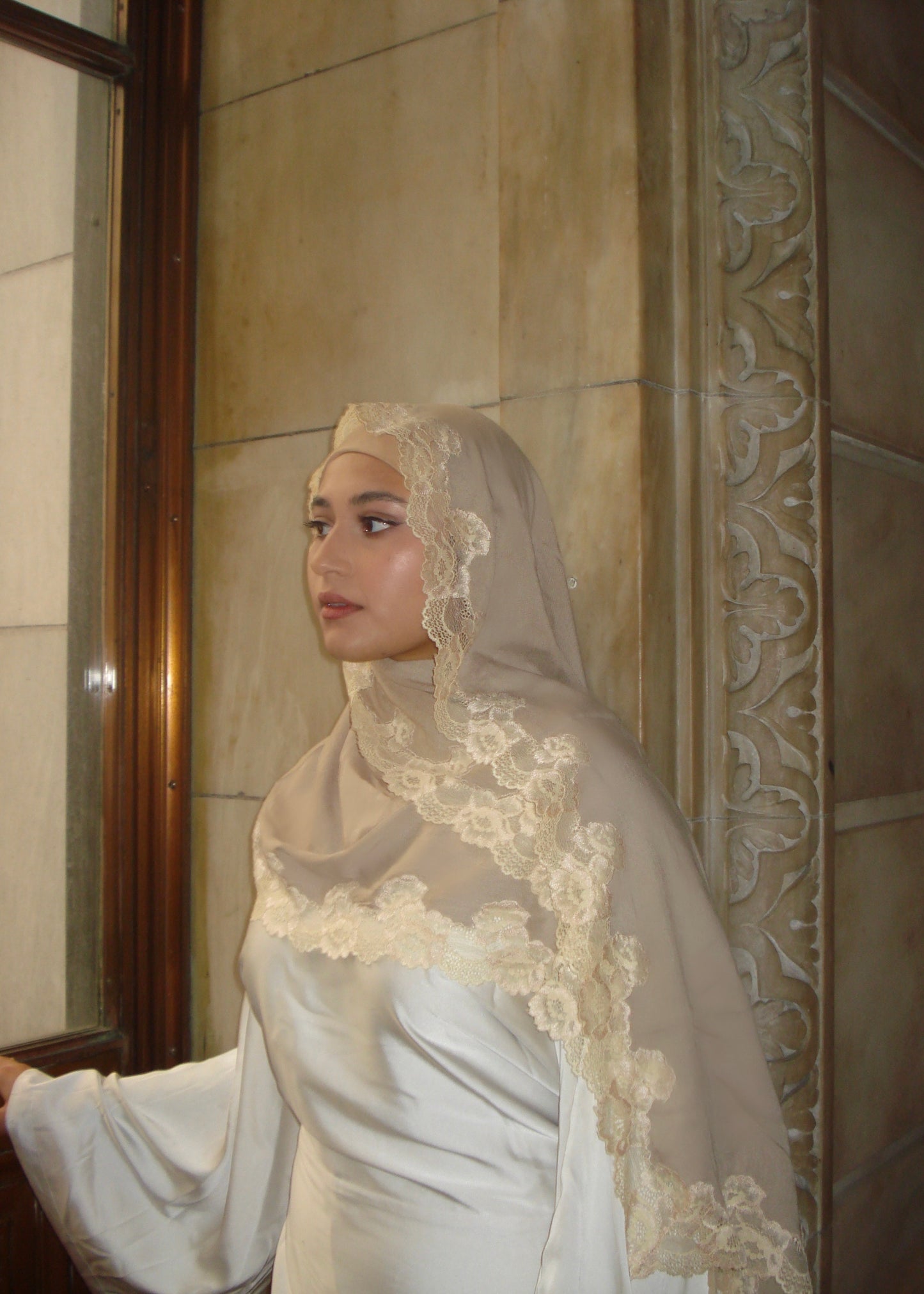 Aurelia Modal Lace scarf