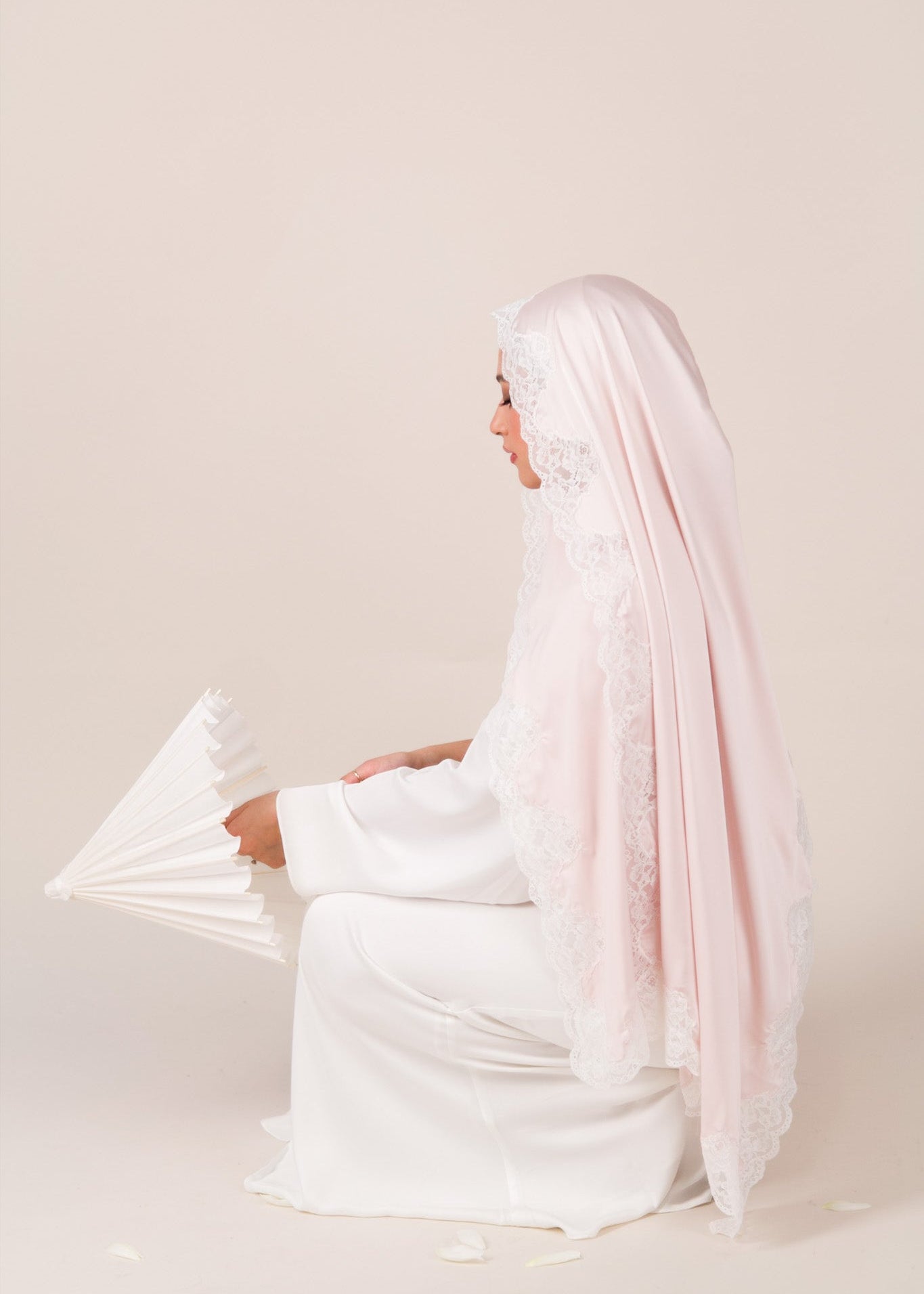 Amour satin Full lace Scarf